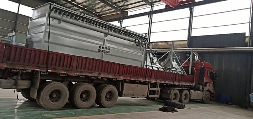 脈沖式布袋除塵器DMC320袋裝車完畢，準備發往浙江衢州